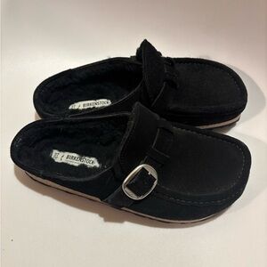 NWOT Birkenstock Black Suede Shearling Clogs Size 6.5